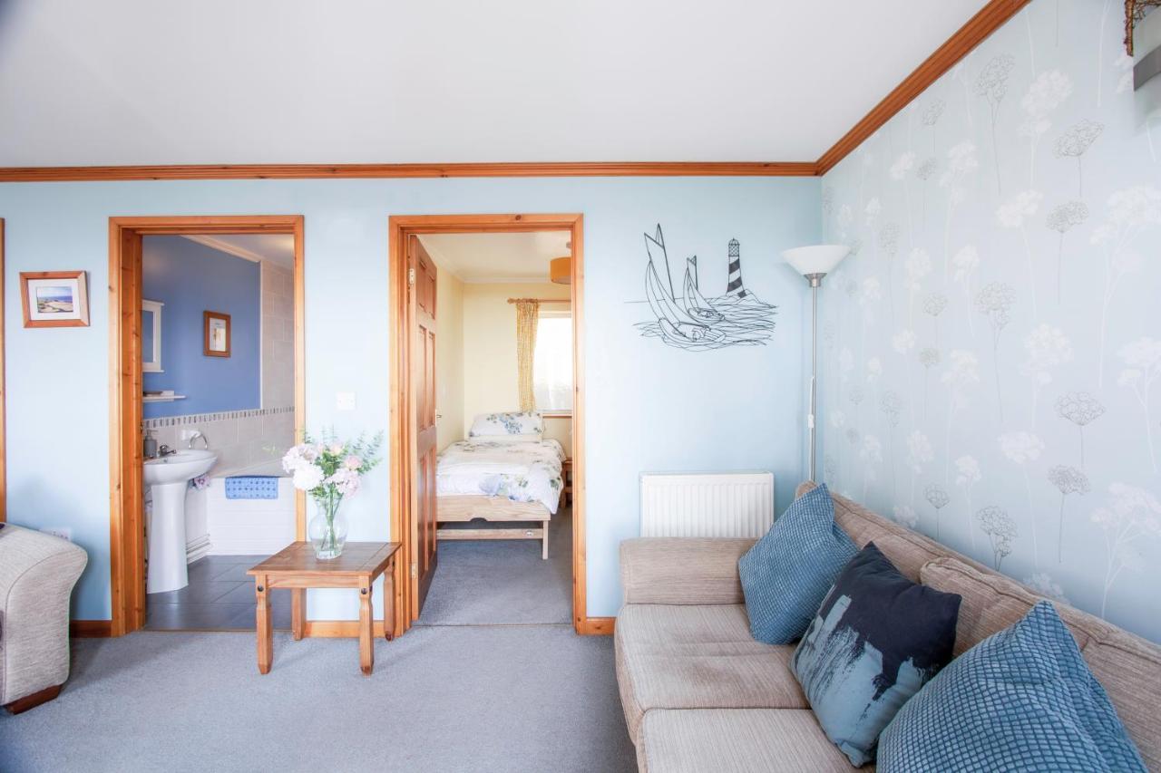 شقة Bronllys Farm Coastal Self-Catering لينيلي المظهر الخارجي الصورة