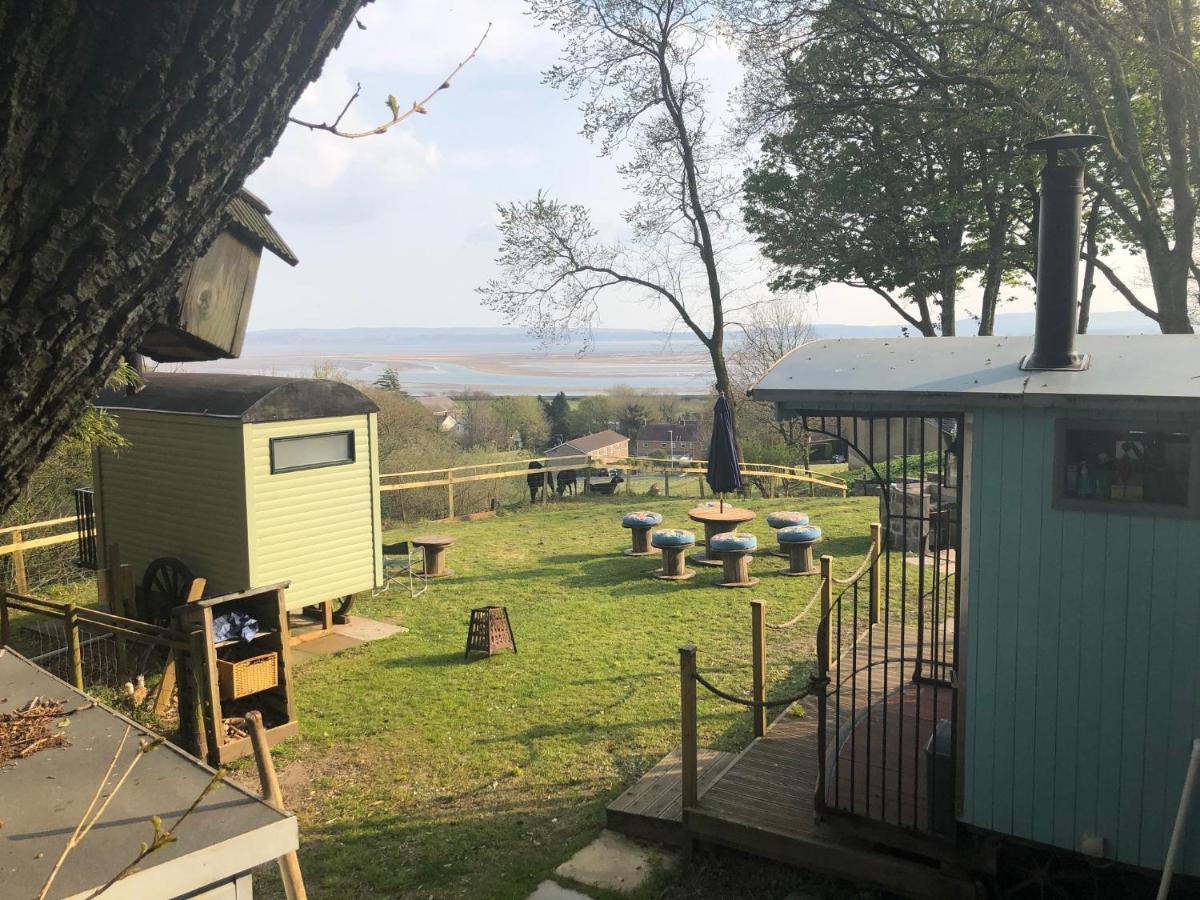 شقة Bronllys Farm Coastal Self-Catering لينيلي المظهر الخارجي الصورة