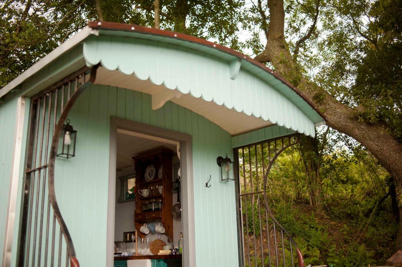 شقة Bronllys Farm Coastal Self-Catering لينيلي المظهر الخارجي الصورة