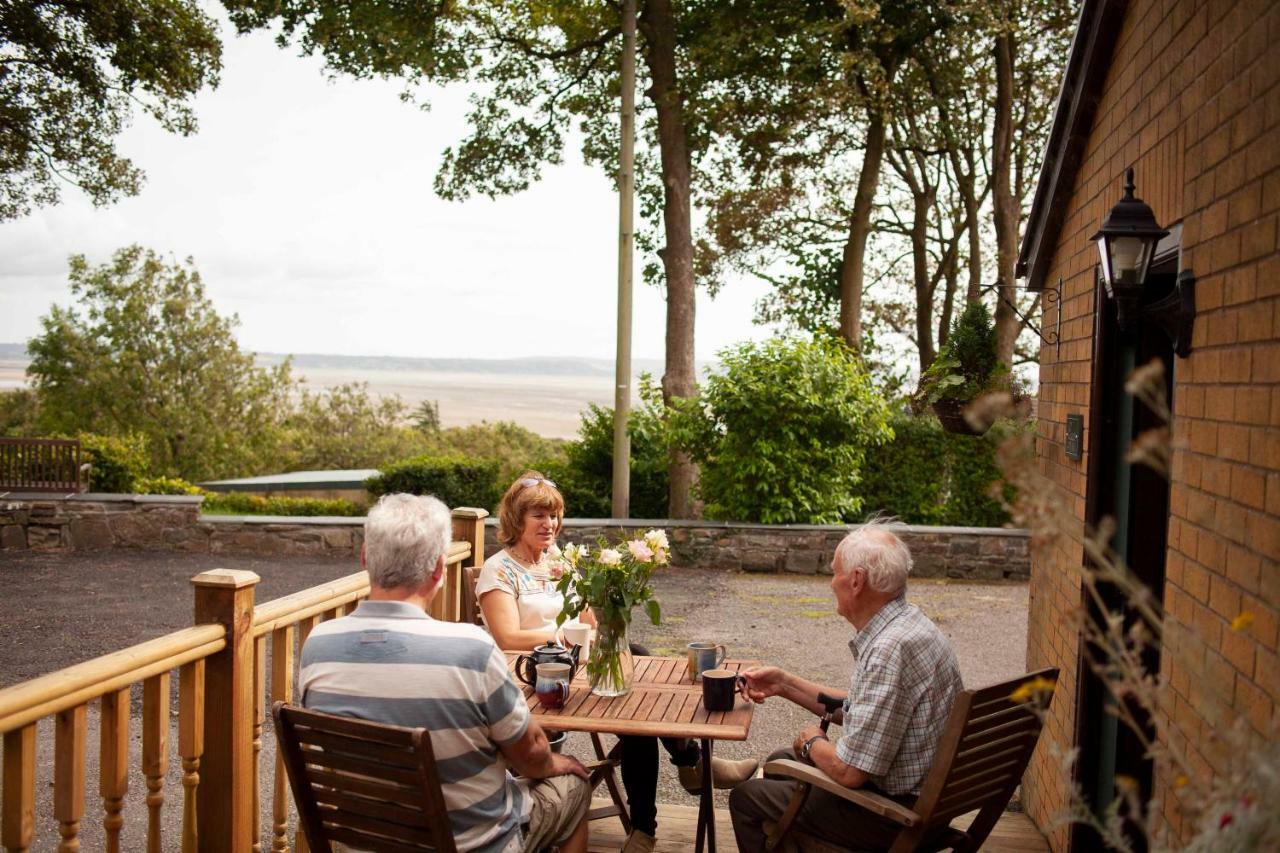 شقة Bronllys Farm Coastal Self-Catering لينيلي المظهر الخارجي الصورة